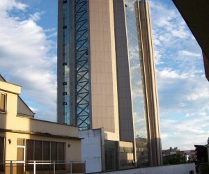 Gobernación del Quindio Fuente panoramio-cesarparada